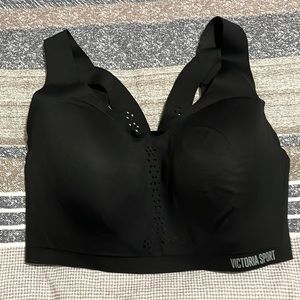 Victoria’s Secret sport bra